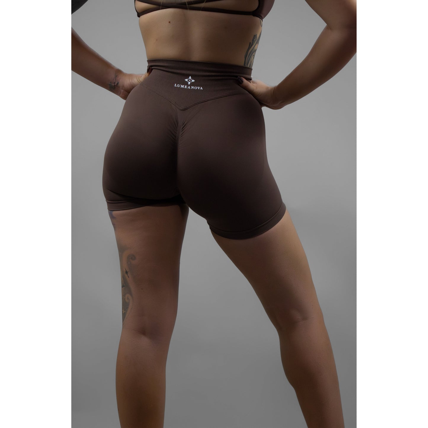 EMPOWERED SHORTS - BROWN