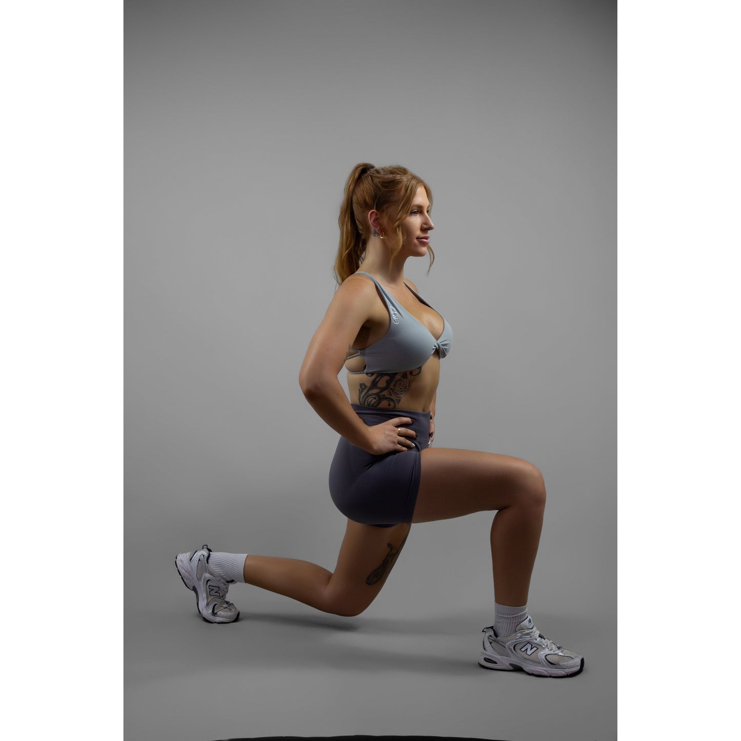 EMPOWERED SHORTS - GREY